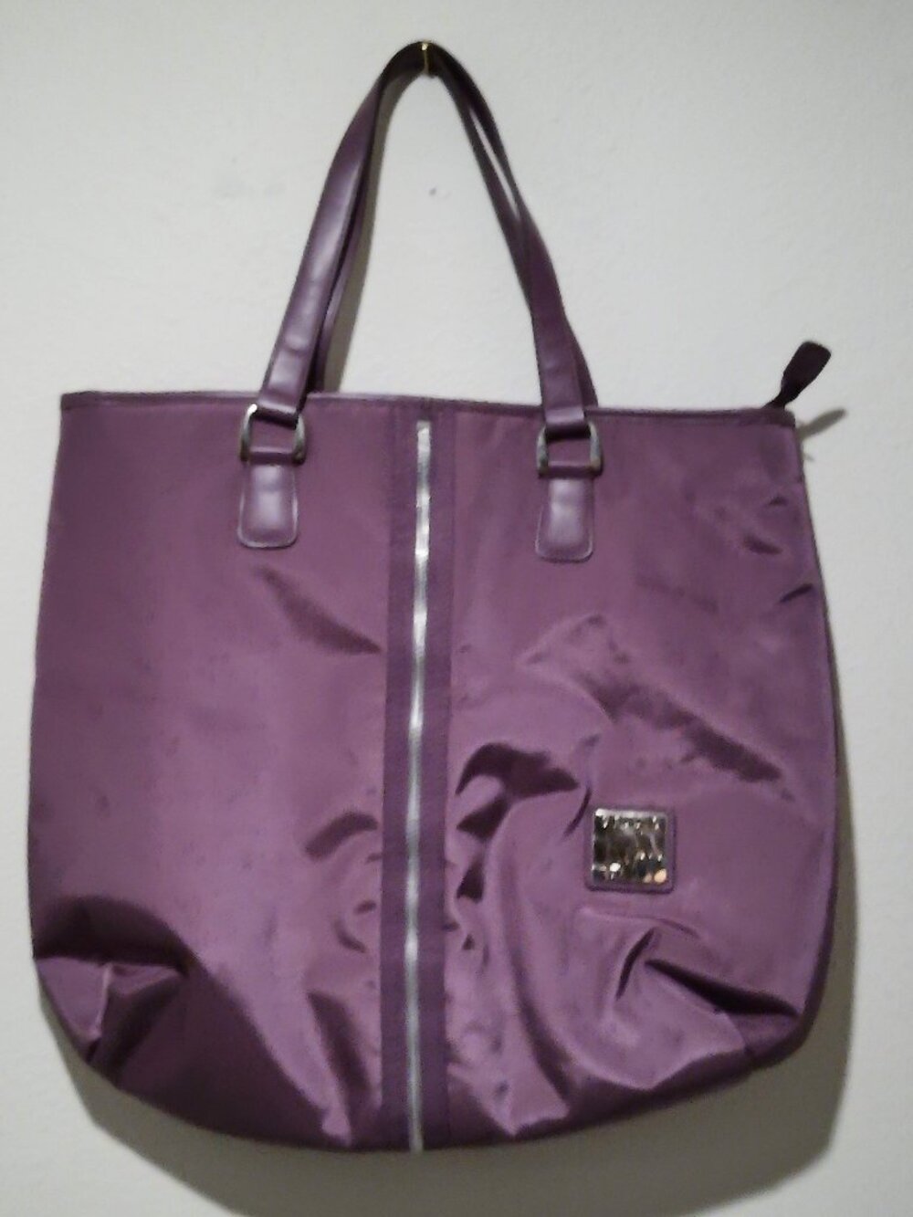 Diane Von Furstenberg DVF Studio large tote Purple with top zip closure